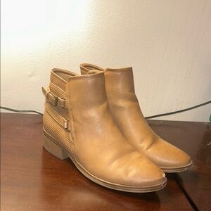 BareTraps Tan Leather Ankle Booties